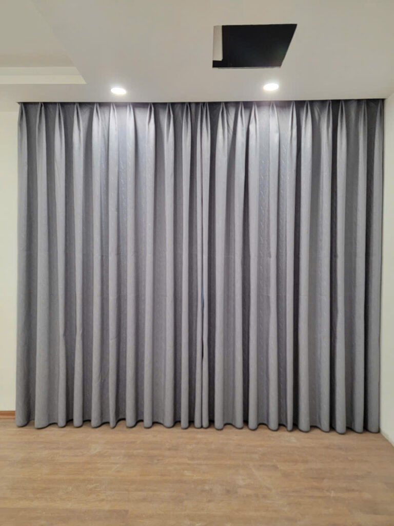 Rèm vải cao cấp 1 lớp cản sáng màu xám sáng